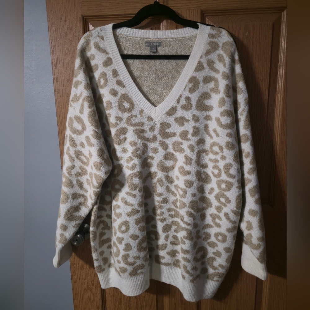 Falls Creek Beige and White Animal Print V-Neck Sweater
